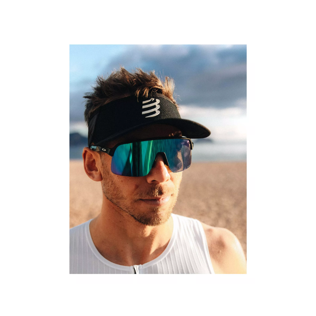 Visera Compressport Ultralight Black
