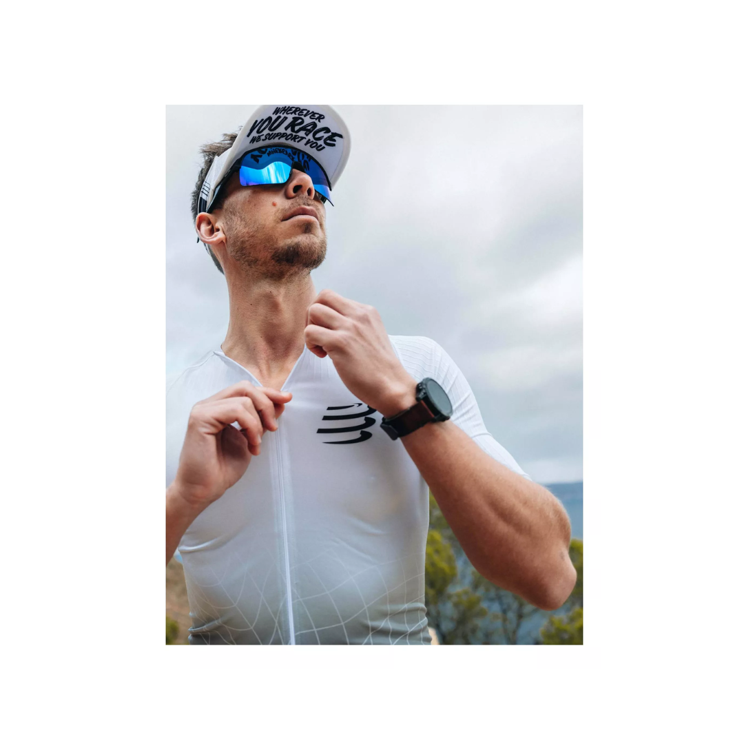 Visera Compressport Ultralight White Black